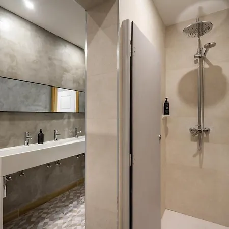 Хостел Forest - Лейрия