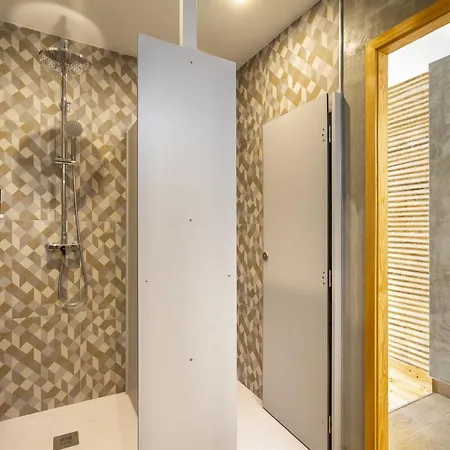 Хостел Forest - *