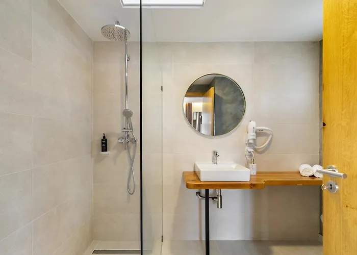 Хостел Forest - *